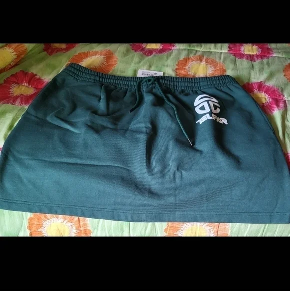 Authentic Telfar Performance Skirt - Picture 3 of 3